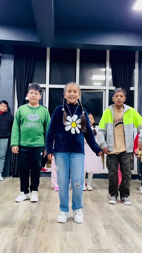#flexibledanceschool #foryou #nepalitiktok #nepalimuser #danceclass #koteshwor_kathmandu