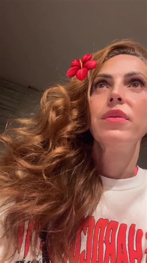 Alejandra Azcárate | OJALÁ TE CREZCA EL PIPÍ 🙏🏻. • #laazcaratedefrente | Instagram