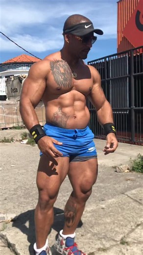 #muscleworship #musclehero #muscleking #musclegod #musclegoddess #musclegods #musclemodel #musclemodels #massivebiceps #musclechest #muscleman #muscledominationwrestling #muscledomination | Bruno Builder