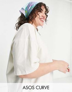 ASOS DESIGN Curve – Ultimate – Oversize-T-Shirt in Creme | ASOS