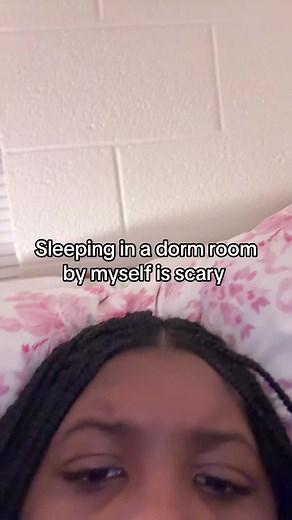 Moving into My Solo College Dorm Room | Dorm Life Experience