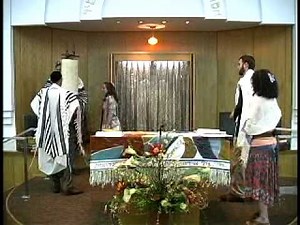 Lifting & Dressing the Torah