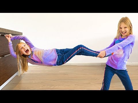 Amelia and Avelina magic mirror adventure! Compilation Tuesday