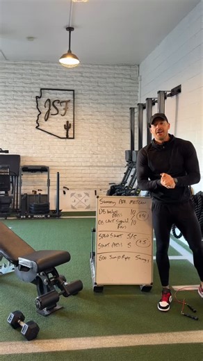 ✅ Old Man Shredded Program ✅ Link in Bio ⬆️ 💥Sunday Advanced MetCon #3 of 2026 💥A little upper ~ lower - jump rope flow to try flex 💪 We started Monday - inside the JSF App - https://my.playbookapp.io/jeremy-scott/programs/old-man-shredded/39204 Welcome to OLD MAN SHREDDED — the no-nonsense, high-impact, shred-first training program built for men who want visible abs, real strength, and sustainable mobility… without training like a 20-year-old or dieting like a lunatic. This is where muscle m