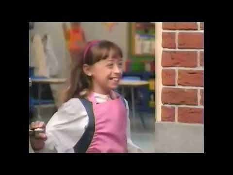 Barney and Friends: Season 3: Episode 5 - Shopping For A Surprise!