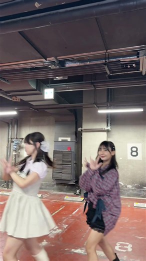 流れてくる8人の美女ｻﾝたち👸🩷🩵💜🧡💛💚❤️💙 #toitoitoi
