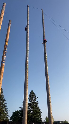 “Yellin’ timber like it’s lumberjack!” 🎶 90 Foot Speed Climb from the 2023 Lumberjack World Championships. #speedclimb #lumberjackworldchampionships #adrenaline #tree #thatmexicanot #usa @THATmexicanOT