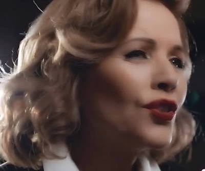 70K views · 1.2K reactions | Have you seen The Shape of Water yet? Golden Globes, BAFTA and The Academy Awards winner for 'Best Score', composed by Alexandre Desplat featuring 'Queen Renée Fleming'. | Decca Classics | Facebook