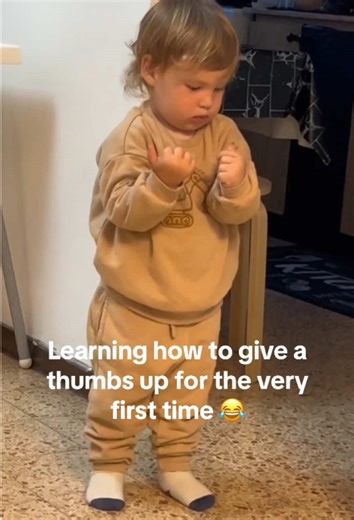 Teaching children things is always fun#fyp #kidsoftiktok #funnyvideos #funnybaby #tiktok