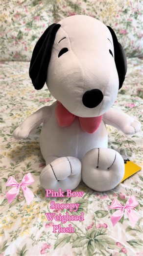 Beautiful Pink Bow Snoopy Weighted Plush 💖. My Newest Addition 🩷#snoopy #plushies #peanuts #love #comfort @onelittlespark4 @Snoopy @Snoopy Brasil @Walmart