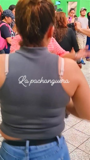 Se enciende la pachanga | Los Salvadoreños En Pachanga