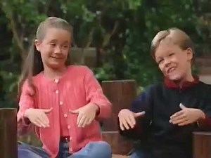 Barney - The Green Grass Grows All Around (Tree-Mendous Trees) (Korean Dubbed)