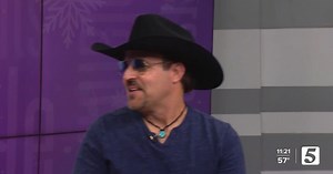We chat with Carl Wayne Meekins about his mission to give away guitars!
