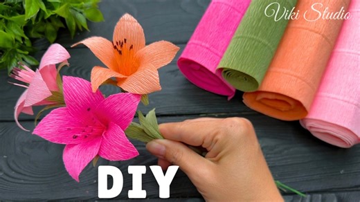 Crepe Paper Decoration Ideas How to Make Crepe Paper Flowers #diycrafts #papercraft #crepepapercraft #crepepaperflower #цветыизбумаги #vikistudiodiy #origamistudio | Origami Studio