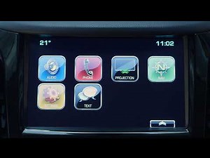 How do I use Android Auto in the Holden Equinox?