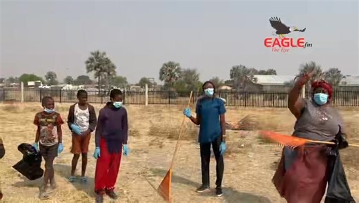 Residents of Oniipa are taking part in a national cleaning campaign at the Okutopola market in Oshikoto. Tabita Neshiko, founder of Live Out Loud, also participated and emphasised the importance of keeping the country clean. Report: Loise Shiimi | The Villager Newspaper