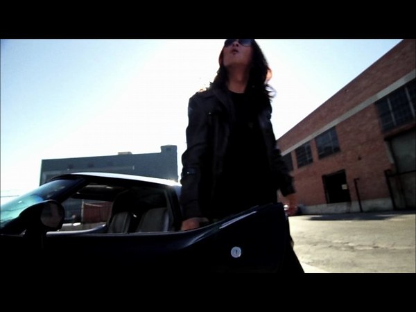 Gun Woman (2014)
