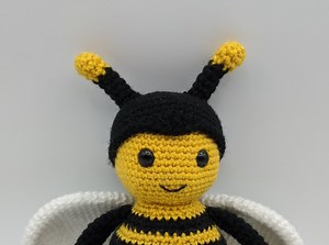 Crochet video tutorials | Laura Wilson Designs