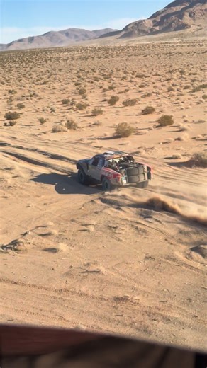 Race Film - Safety Helicopter / Live Stream POV / BTS . What it looks like when we are bringing you all the heli bangers 👊🏻👊🏻💪🏻 #TerribleHerbstMotorsports #offroadracing #livestream | Terrible Herbst Motorsports