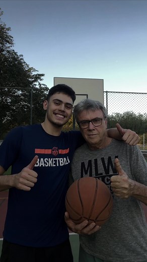 Desafio de basquete: Matheus Mazzola contra seu pai!
