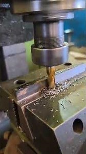 How to meking keyways in milling Machine #milling #keyway #cnc #lathe #machine #viralvideo #volg