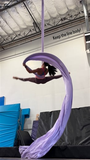 Gise Portal on Instagram: "Today I brought a new sequence I created from the hip key — one of the most essential foundations in aerial silks. When you understand why the hip key works, every transition starts to flow naturally. ✨💜 In this sequence, I explore control, clean lines, and directional movement starting from that point. And the full tutorial is already available for anyone who wants to learn. 😉✨ #acroaereagp #mysequence #aerialsilk 😃"
