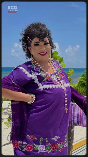 Aunt Chayo arrives at LOL: Searching for Talent!