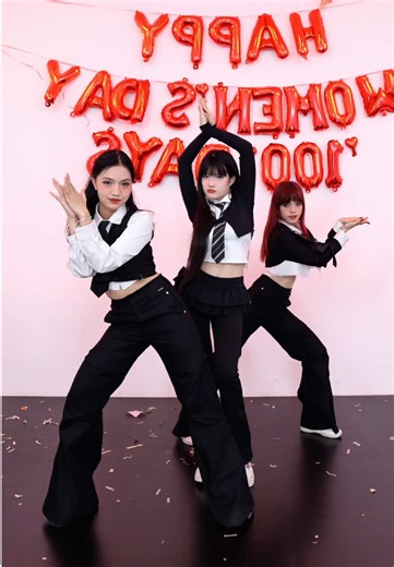 Happy Woman day to all the beautiful ladies🥳 #estellar #kpopfyp #dance