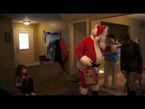 Santa Comes to Visit Christmas Morning!