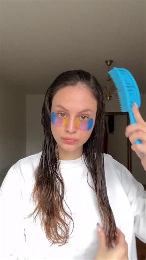 Vanja Stanojević | My curly Keune hair routine: 1. Ocean Waves - salty texture spray 2. Spring Loaded - nourishing curl definer 3. Velvet Cloud - strong... | Instagram