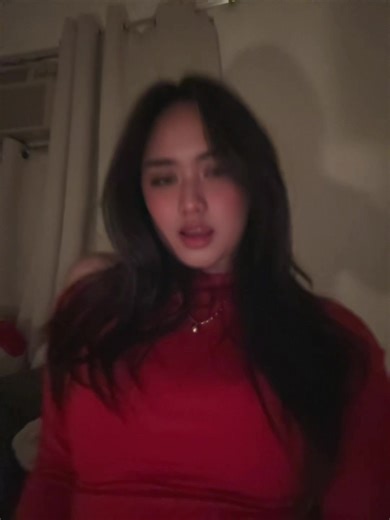 Summer Party Vibes: Is Love Your Drug?