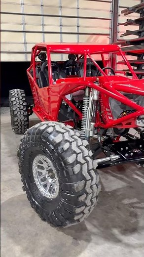 The color on the latest Rock Bouncer Build is 🔥#bustedknuckle #offroad #build