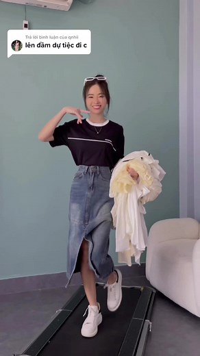 Fashion Try-On: Outfits and Shoe Pairings Revealed