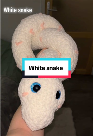 Crochet a Big White Snake with Heart for Valentine's Day