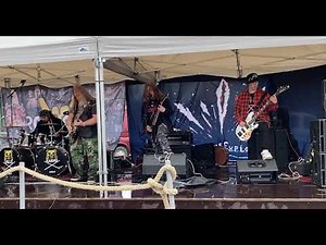 Metaliikka - Downfall cover w/Alexander Kuoppala