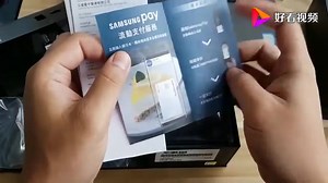 开箱：三星港行note9，包装撕掉那一瞬间，小心脏都在怦怦跳！