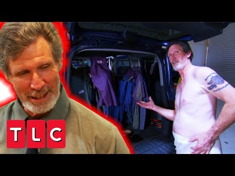 Cheapskate Mechanic Lives Out Of His Customer's Cars To Save Money | Extreme Cheapskates