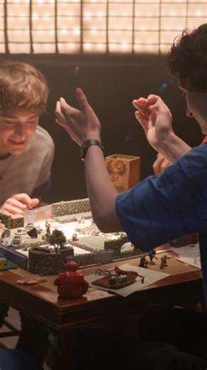 One last time. In one week, watch the never-before-seen behind-the-scenes documentary on the making of STRANGER THINGS 5. Arriving 12 January. | Netflix