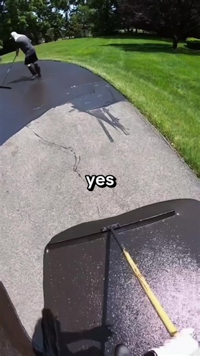 The Role of a 911 Dispatcher in Emergency Responses