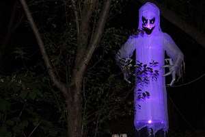 Ghost Investigators Claim Paranormal Activity At Berlin Eatery