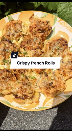 Crispy French Rolls: Easy Recipe with Sweet or Savory Fillings