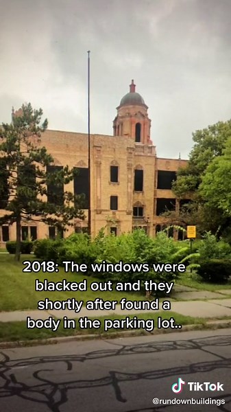 Exploring the Abandoned Cooley High School in Detroit, Michigan
