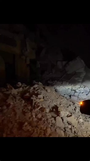 Daily life in Gaza has been drowned in darkness because of Israel. In Gaza City, Palestinians are trying to light their surroundings with fire as they face continuous power outages due to Israeli attacks on the Gaza Strip since October 7, 2023, and continue their daily lives in harsh conditions amid the dark streets and ruins of Gaza. Daily life in Gaza has plunged into darkness due to Israel. Gaza City, Gaza - November 9, 2025: Palestinians try to light their surroundings with fire as they face