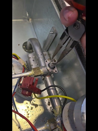 How to fix a gas selector valve on a KitchenAid cooktop that's stuck open or shut!