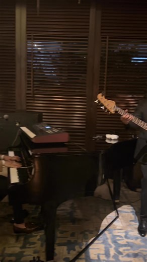 Live Jazz Music 🎶 Thank you all so much for the love and support. To those who Subscribed. My heart is full. Let’s keep subscribing as I continue to create content for you ❤️ https://www.facebook.com/renay.nel.2025/subscribenow | Renay Nel