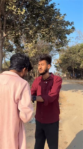 Aaryan Kelvin | Aman Pandit on Instagram: "Dost se paisa mangna matlab ________ ? 💀 @aaryankelvin #funny #comedy #friends #explore #foryou"