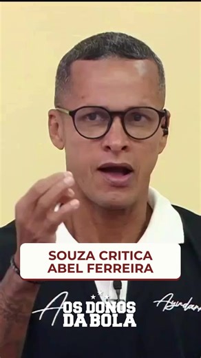 Programa "Os Donos da Bola" | “TEM QUE CONTRATAR UMA GIRAFA PARA COLOCAR LÁ NA FRENTE” 🦒😂 Durante o #OsDonosDaBola, Souza criticou a forma como o Palmeiras, sob o... | Instagram