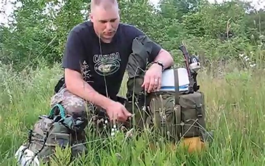 用木头做一个ALICE背包架子4