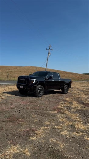 Exploring the GMC Denali Features and Specs