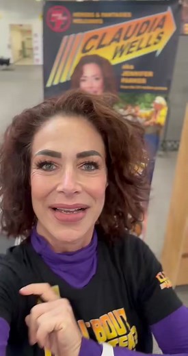 Actual Time Continuum before your very eyes… #claudiawells #appearance #sanantonio #texas #today #bttf #texas #fans #backtothefuture #jenniferparker